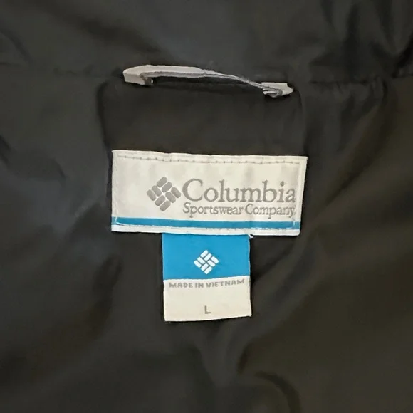 Like New - Columbia Midnight Black Puffer Jacket - Size L - Picture 11 of 13